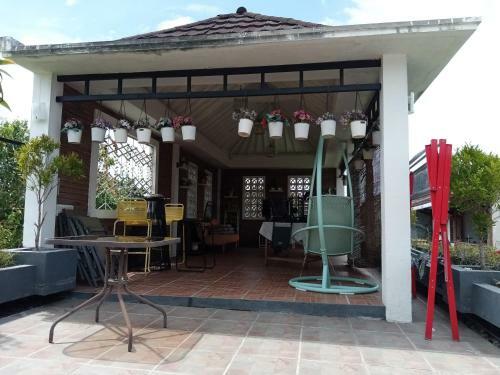 Hotel Oyo 90971 Rrr Guesthouse