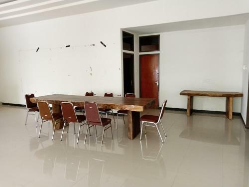 Hotel Oyo 90971 Rrr Guesthouse