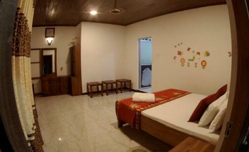 Bee Line Holiday Apartment