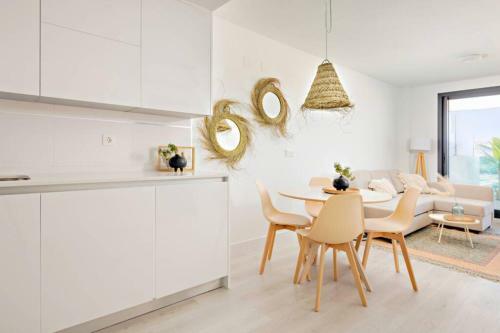 Hugo Modern Apartment Best Facilities