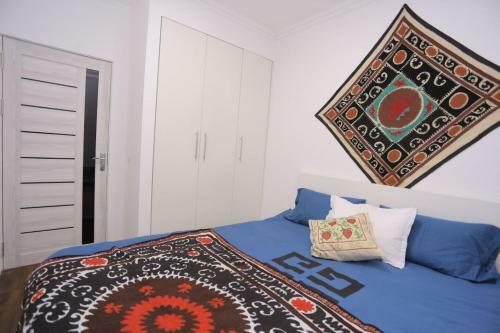 Luxury 2 Bedrooms Apartment Walking Distance From Gur-emir