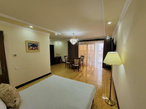 Hotel Ruhina