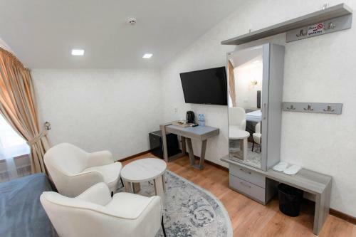 Bed & Breakfast Registon Saroy Hotel
