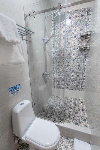 Bed & Breakfast Registon Saroy Hotel