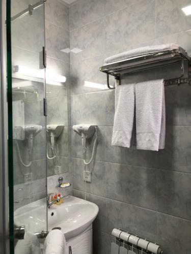 Sabrina Hotel