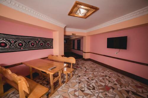 Siyob Hostel