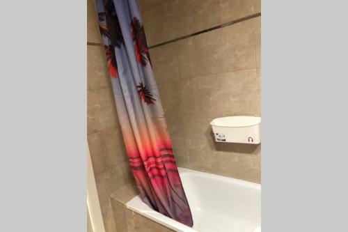 Bonito Y Pr�ctico Apartamento Cerca de La Playa