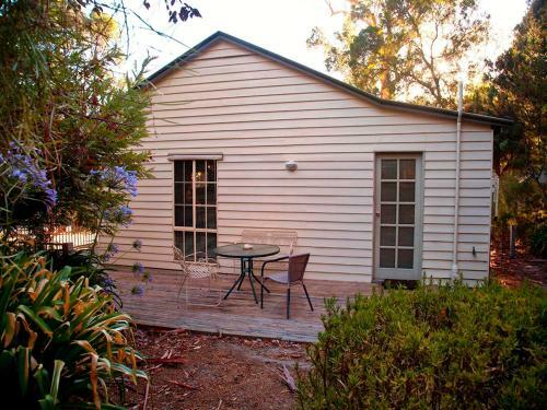 Noonameena Cottage