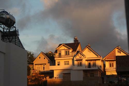 Hostal Nh� M�y Homestay