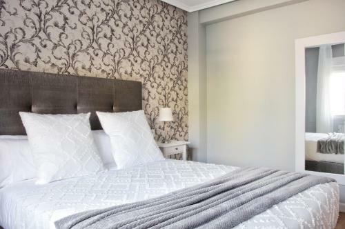 Apartamentos Bahia San Lorenzo