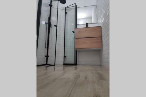 Centrally-located Quiet Cozy Loft Apartment