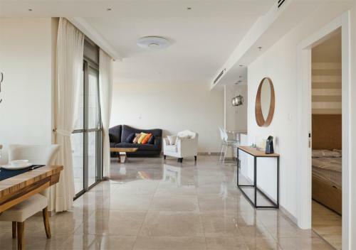 Apartamento O?&o Group- Mini Penthouse 3br Sea View Bat-yam