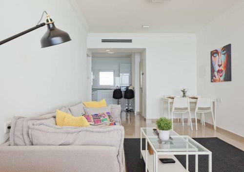 Apartamento O?&o Group-exiting Beach View Best Loc Bat-yam 3br