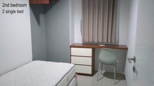 Modern 2 Br Apartment At Intermark Bsd