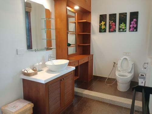 Villa Warin 2 Bedroom By Thailife