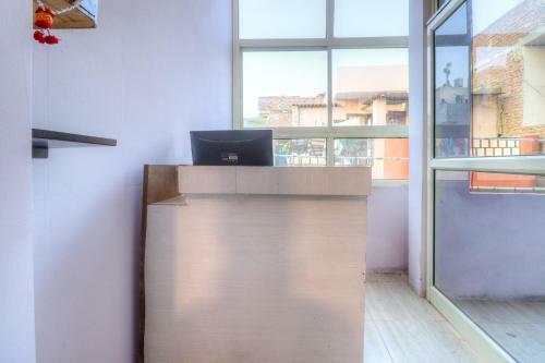 Oyo 67351 Hotel Deep Plaza