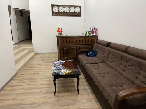 Ipak Hotel