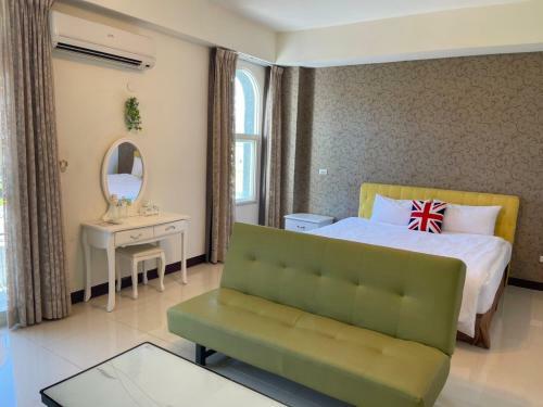 Hostal Holiday Homestay
