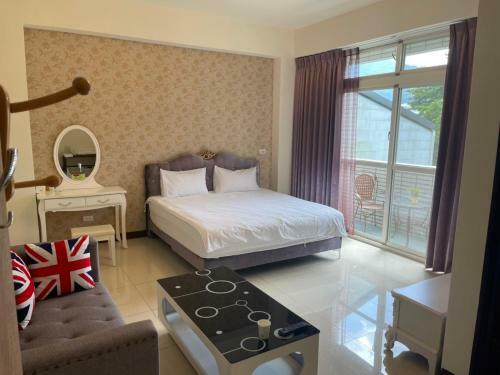 Hostal Holiday Homestay