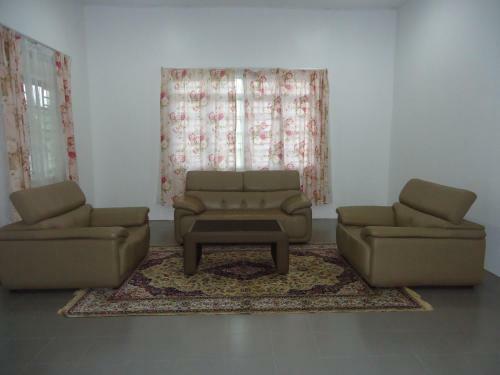 Hostal Villa Setia