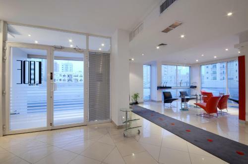 Apartamento Code Housing Salmiya - Amman St - Family Only
