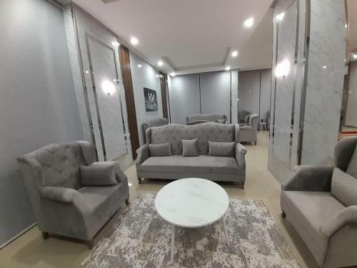 Profit Furnished Apartments