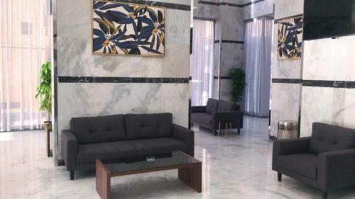 Atlantis Suites Hotel