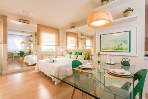 Apartasuite Deluxe Centro Hist�rico �tico Tranquilo Con Terrazas A Pie de Calle