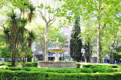 Apartasuite Deluxe Centro Hist�rico �tico Tranquilo Con Terrazas A Pie de Calle