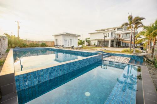 Waikoloa Hotel And Beach Resort