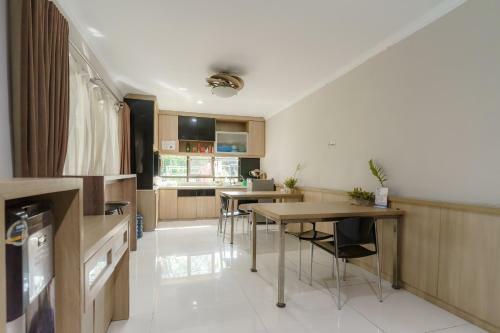Hotel Koolkost @ Taman Simprug Cikarang