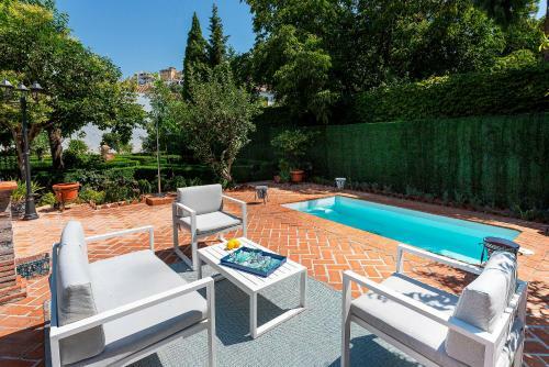 Genteel Home Carmen Del Cipr�s