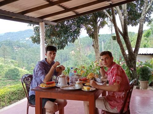 Hostal Nine Arch Homestay