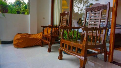 Hostal Shining Green View