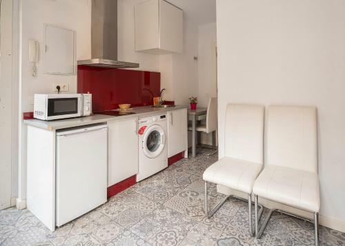 Apartamentos �ptima Mesones Parking