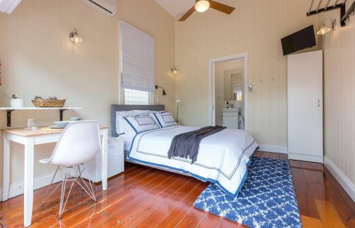 Kirkland House Bed & Breakfast