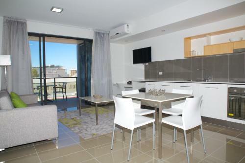 Aparthotel Atrio Apartments