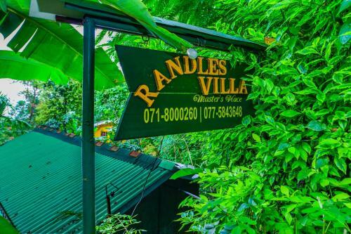 Randles Villa Lovely Cottage