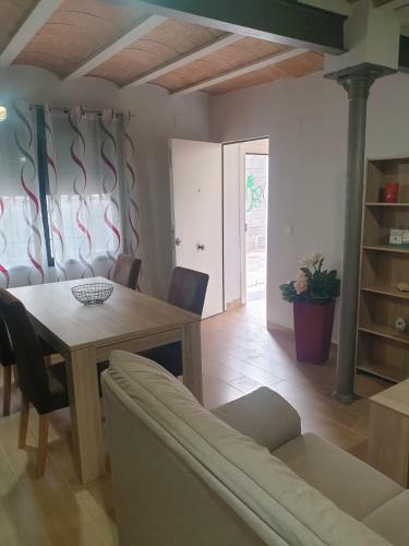 Precioso Apartamento En El Centro de Hell�n Con Wifi