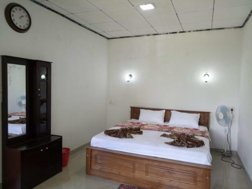 Sri Bhavan Ella