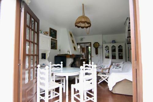 Apartamento Casa de Rilo ,para 6/8 En La Playa de Nerga