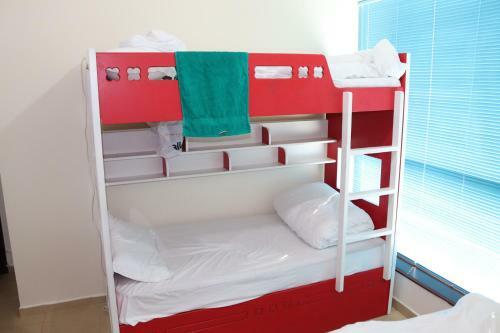 California Hostel Dubai Beach