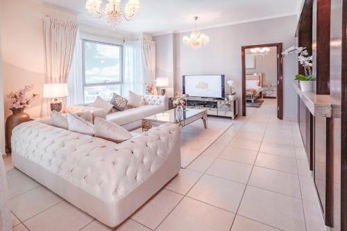 Elite Royal Apartment - Burj Residences T5