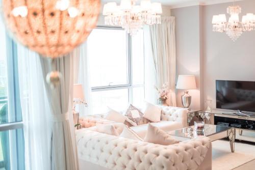 Elite Royal Apartment - Burj Residences T5