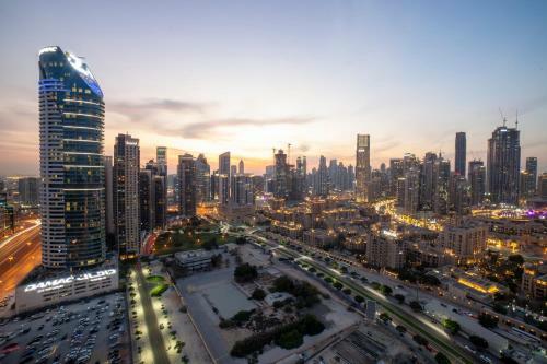Panoramic Burj Khalifa View 2 Bedroom Apartment, Burj Views Tower