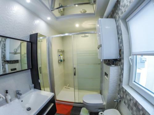 Camp Nou, Europa Fira - Modern Comfortable Apartment "space"