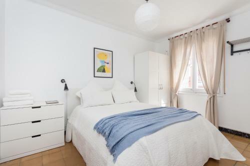 Apartamento Con Encanto, Luminoso Y Tranquilo