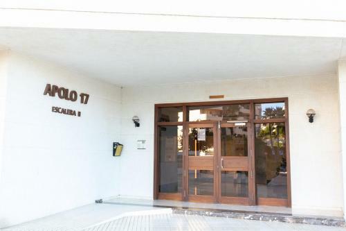 Apartamento Apolo XVII 2-15-43