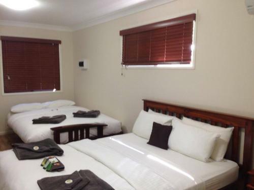Mapleton Cabins & Caravan Park