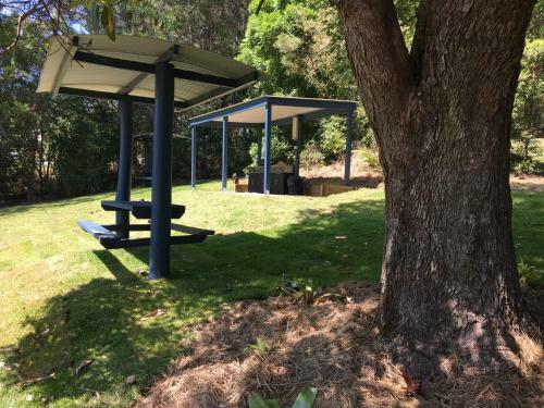 Mapleton Cabins & Caravan Park